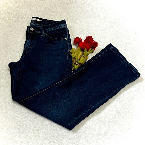 Levi's Dark Wash 529 Curvy Bootcut Jeans - Size 28 - Picture 1 of 11